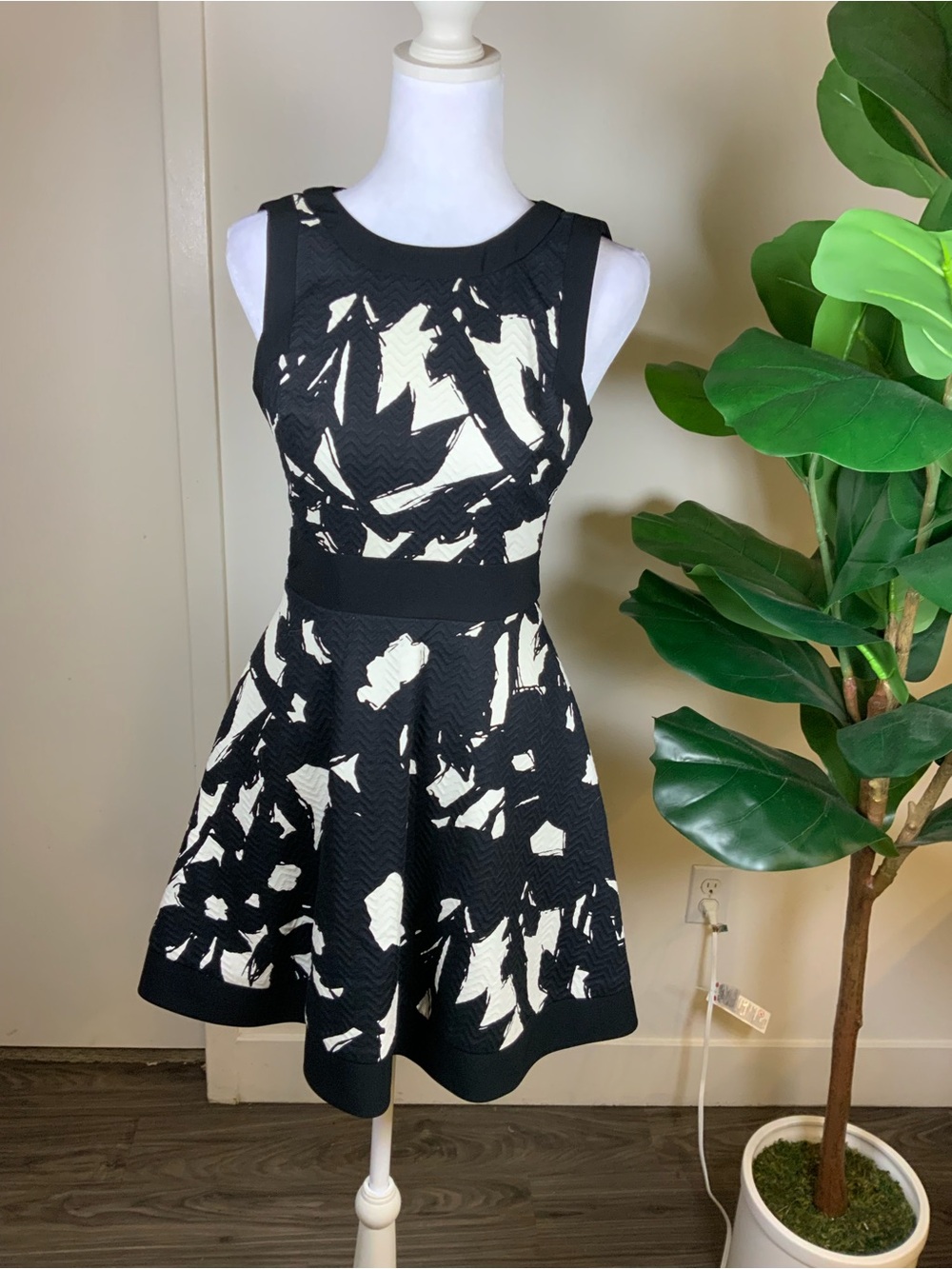 Banana Republic Black & White Abstract Fit-and-Flare Mini Dress